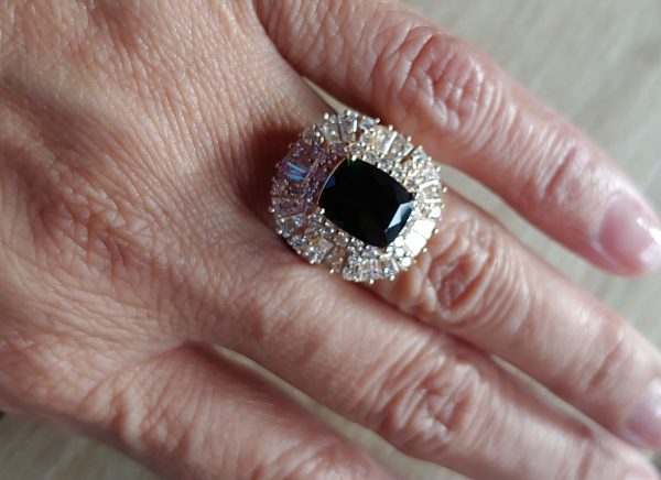 14KT YG Natural Chrome Diopside and Diamond Cocktail Ring
