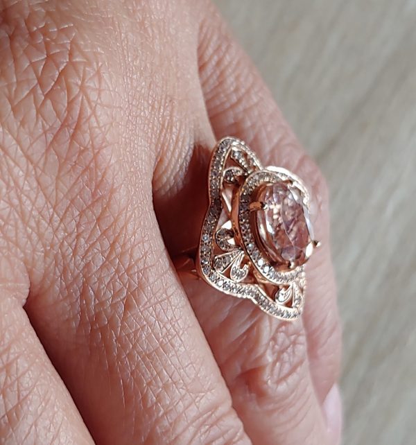 14KT RG Oval Morganite and Diamond Cocktail Ring - Image 4