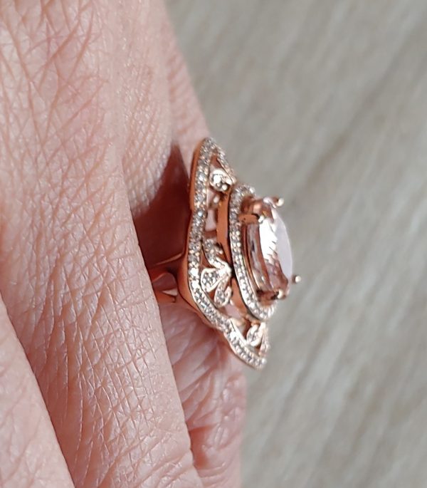 14KT RG Oval Morganite and Diamond Cocktail Ring - Image 3