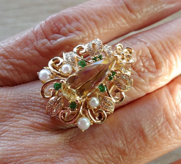 14KT YG Natural Imperial Topaz (Yellow Beryl) and Tsavorite Cocktail Ring - Image 2